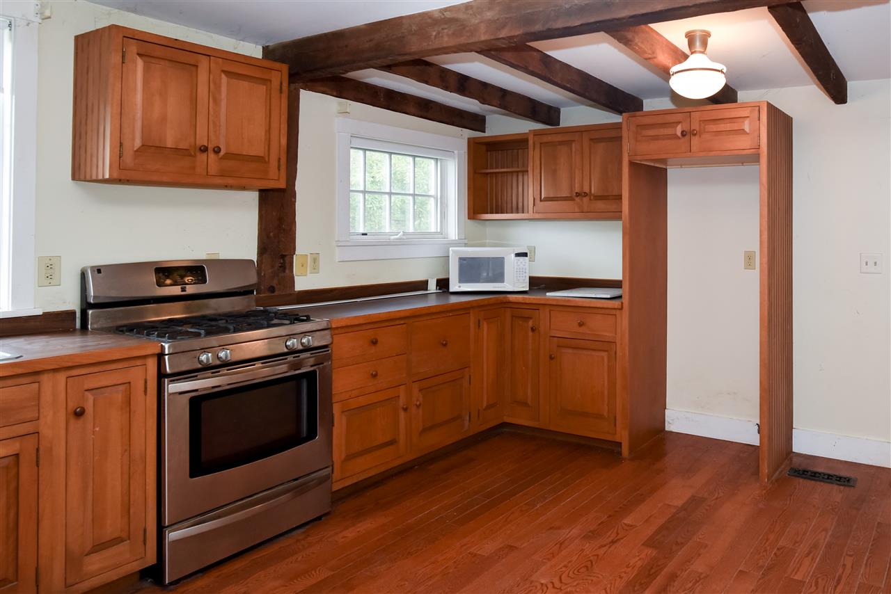 2 Bedford Road Piermont, NH 03779 - Photo 5 of 17 Gallery Image 5