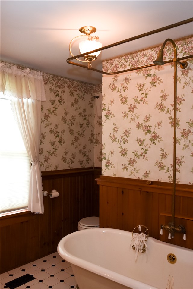 2 Bedford Road Piermont, NH 03779 - Photo 9 of 17 Gallery Image 9
