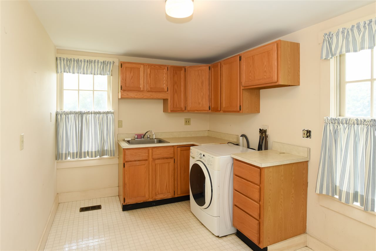 2 Bedford Road Piermont, NH 03779 - Photo 10 of 17 Gallery Image 10