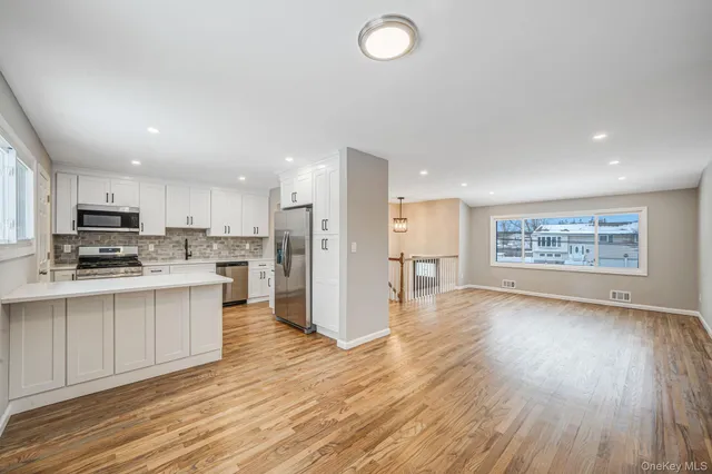 $719,000 | 104 Harrisburg Street, Bay Shore, NY 11706