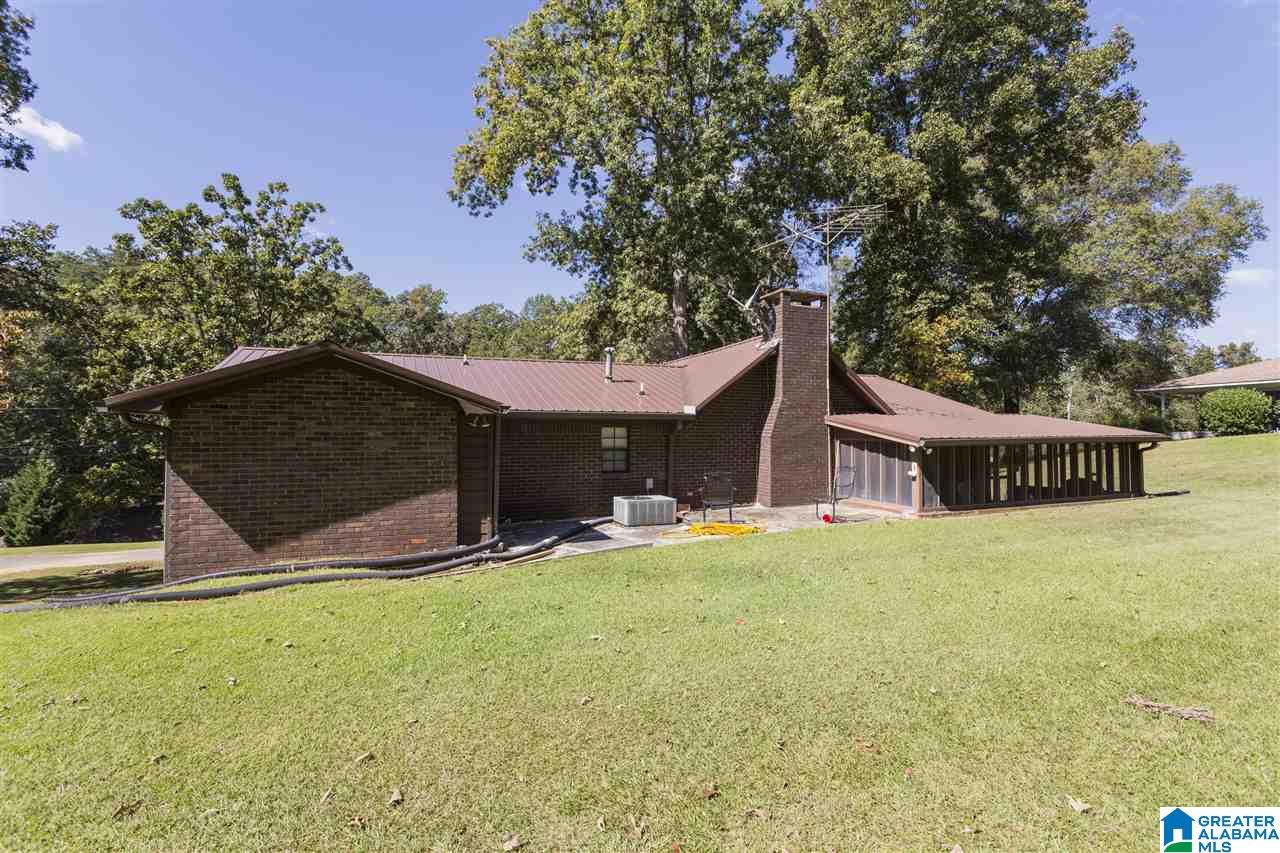 5440 Robin Circle Adamsville, AL 35005 - Photo 7 of 30
