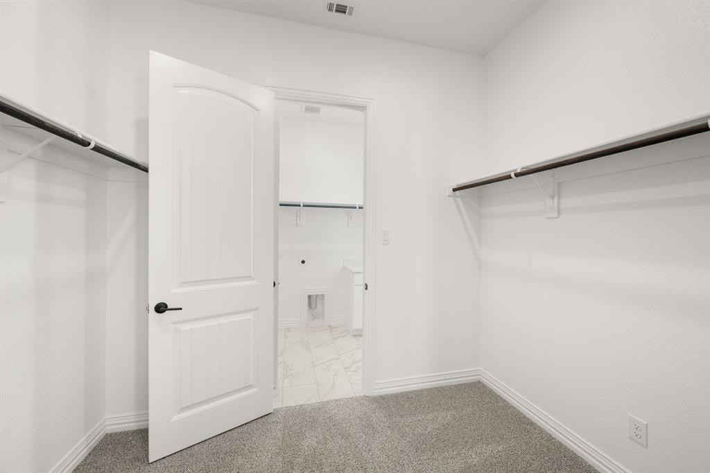 132 Fan Mill Trail Weatherford, TX 76085 - Photo 18 of 24 132 Fan Mill- Primary Suite-1