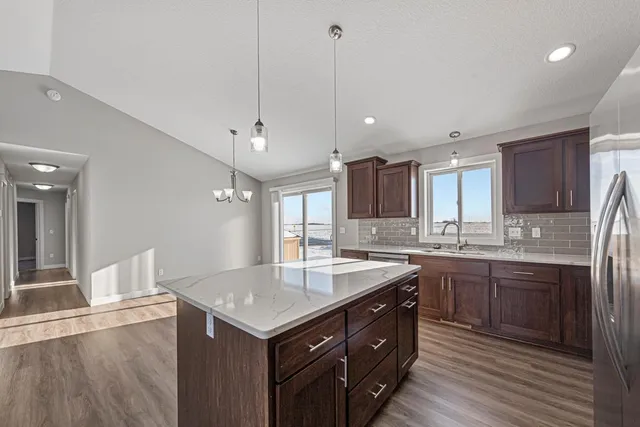 $429,900 | 1012 Mallard Lane, Belle Plaine, MN 56011