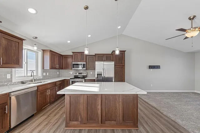 $419,900 | 1012 Mallard Lane, Belle Plaine, MN 56011