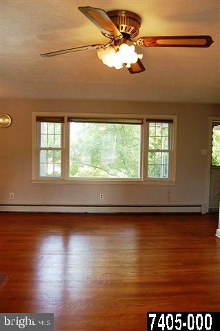 4054 Old Orchard Road York, PA 17402 - Photo 6 of 29 Gallery Image 6