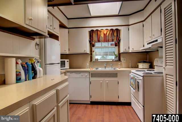 4054 Old Orchard Road York, PA 17402 - Photo 7 of 29 Gallery Image 7