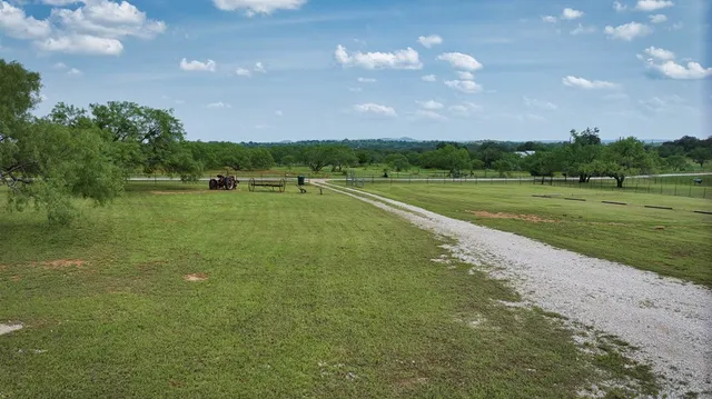 $799,000 | 243 East Flag Creek Ranch Road, Llano, TX 78643