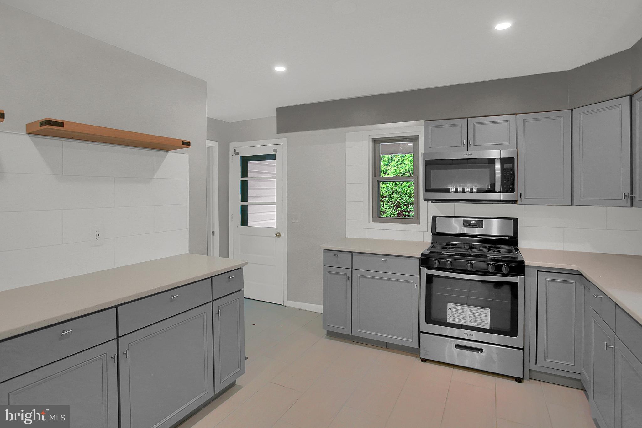 4203 Mc Intosh Road Harrisburg, PA 17112 - Photo 11 of 33 Gallery Image 11