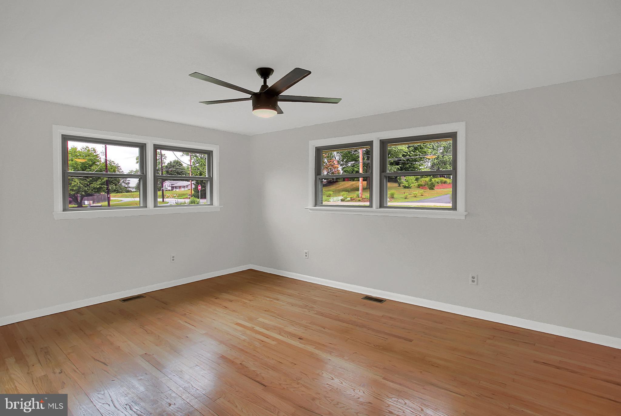 4203 Mc Intosh Road Harrisburg, PA 17112 - Photo 13 of 33 Gallery Image 13