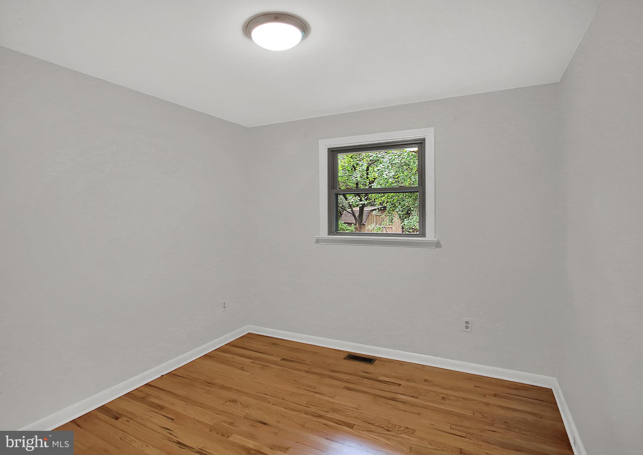 4203 Mc Intosh Road Harrisburg, PA 17112 - Photo 22 of 33 Gallery Image 22