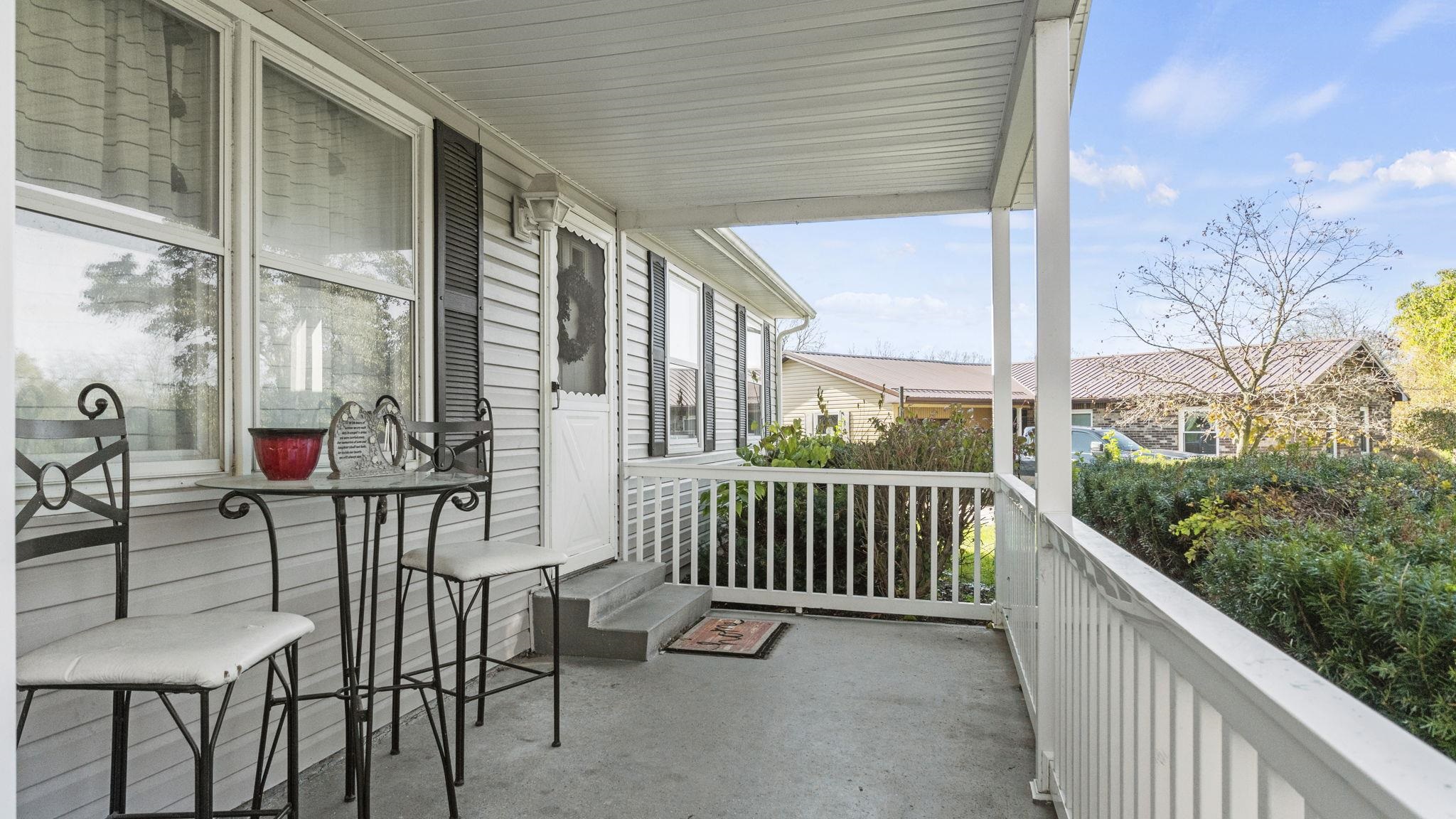 125 Riverview Road Warren, IN 46792 - Photo 8 of 35