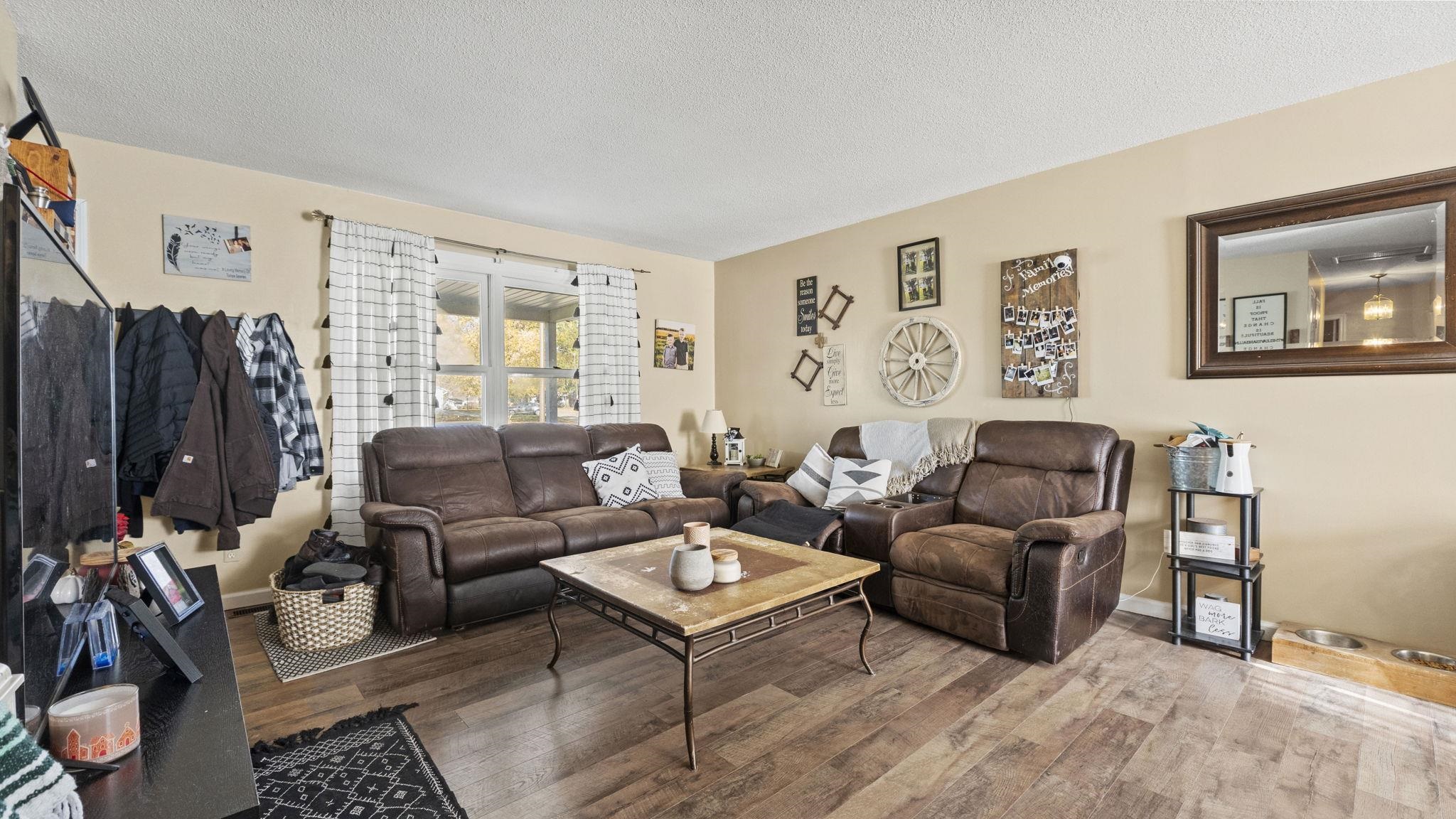 125 Riverview Road Warren, IN 46792 - Photo 10 of 35