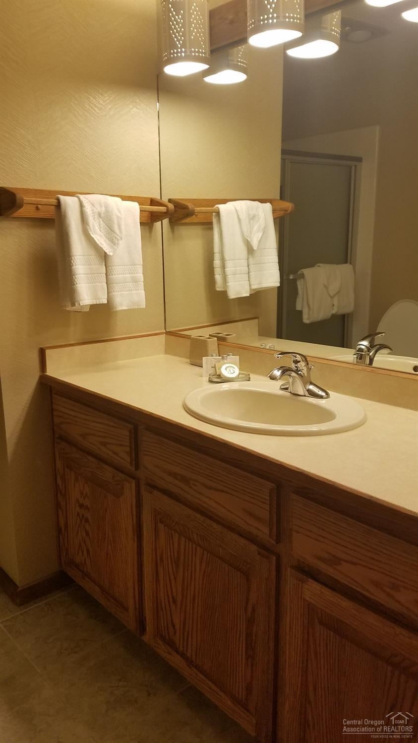 57301 Beaver Ridge Loop, Unit 10C2 Sunriver, OR 97707 - Photo 9 of 17 Additional Photo