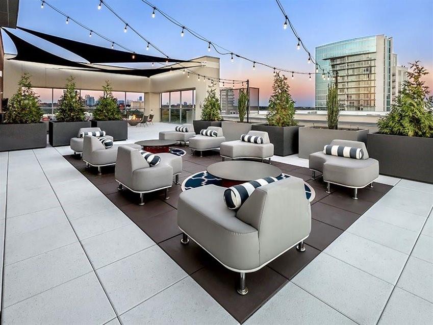 2144 Peachtree Road, Unit 813 Atlanta, GA 30309 - Photo 34 of 37