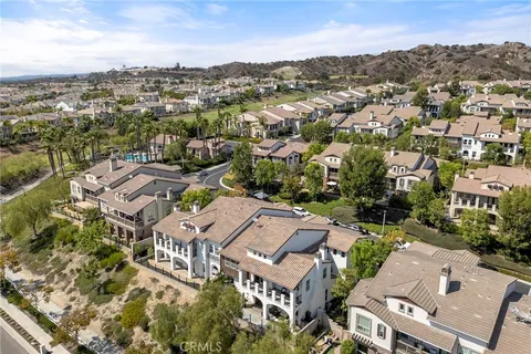 $1,200,000 | 18948 Spectacular Bid Lane, Yorba Linda, CA 92886