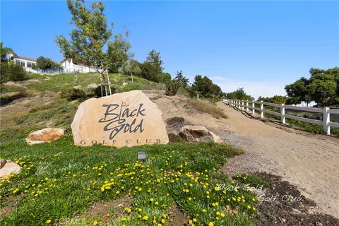 $1,200,000 | 18948 Spectacular Bid Lane, Yorba Linda, CA 92886