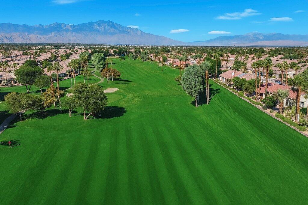 38635 Orangecrest Road Palm Desert, CA 92211 - Photo 32 of 34 a view of a city