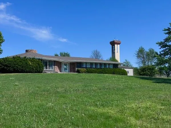 $415,000 | 1335 2000th Street, Iola, KS 66749