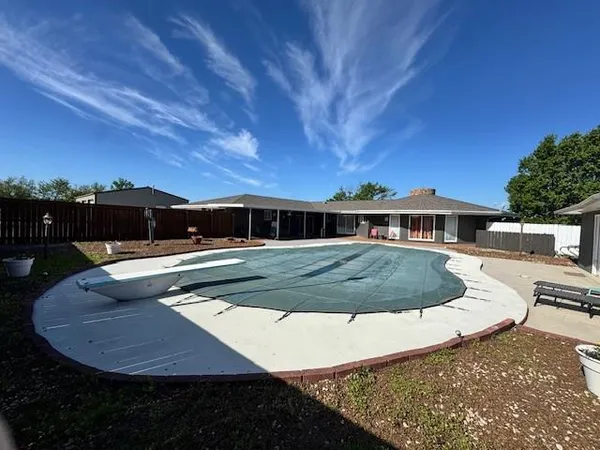 $415,000 | 1335 2000th Street, Iola, KS 66749