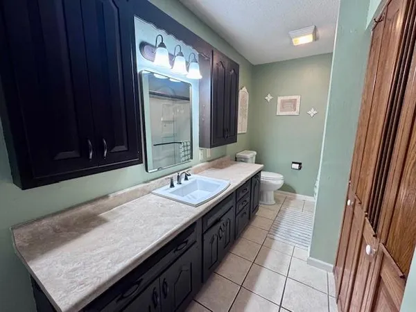 $415,000 | 1335 2000th Street, Iola, KS 66749