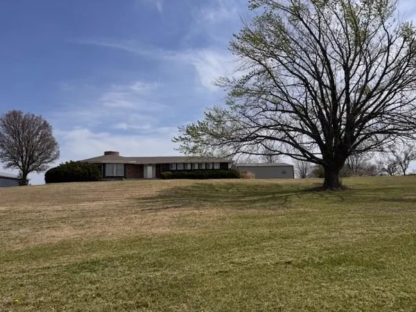 $415,000 | 1335 2000th Street, Iola, KS 66749