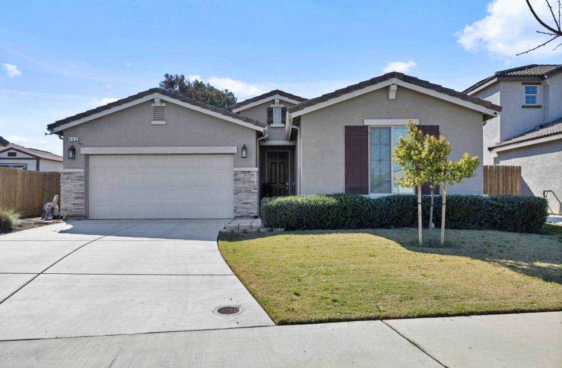 499 Daphne Lane Lemoore, CA 93245 - Photo 1 of 26