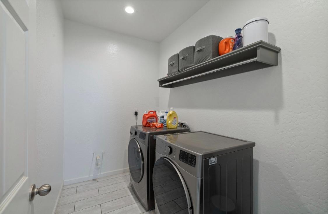 499 Daphne Lane Lemoore, CA 93245 - Photo 22 of 26