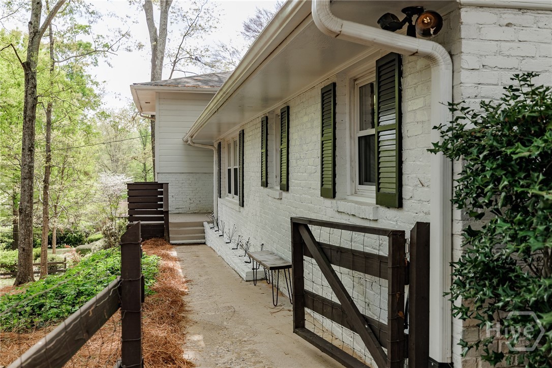130 Oakdale Road Athens, GA 30606 - Photo 4 of 61