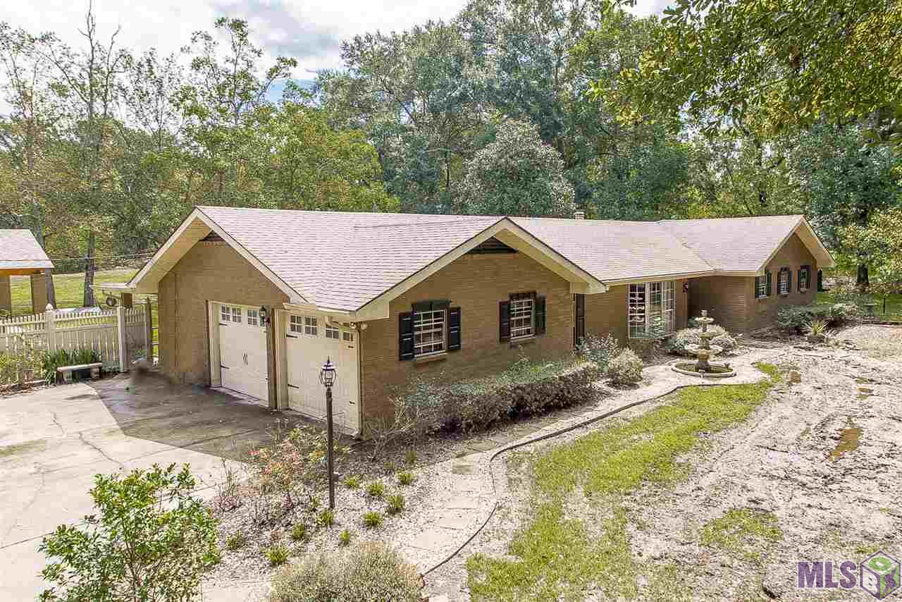 11110 Savoy Road St. Amant, LA 70774 - Photo 3 of 28 Gallery Image 3