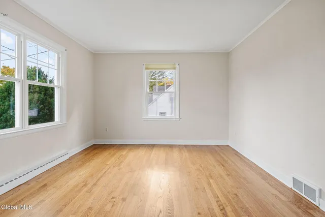 $349,900 | 105 Overlook Avenue, Colonie, NY 12110