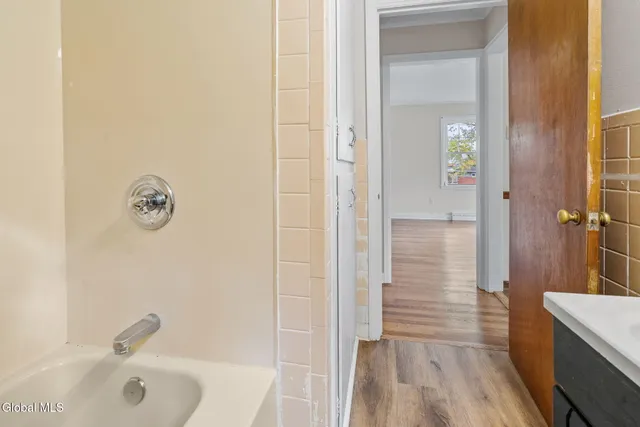 $349,900 | 105 Overlook Avenue, Colonie, NY 12110