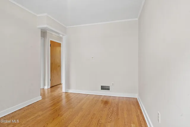 $349,900 | 105 Overlook Avenue, Colonie, NY 12110