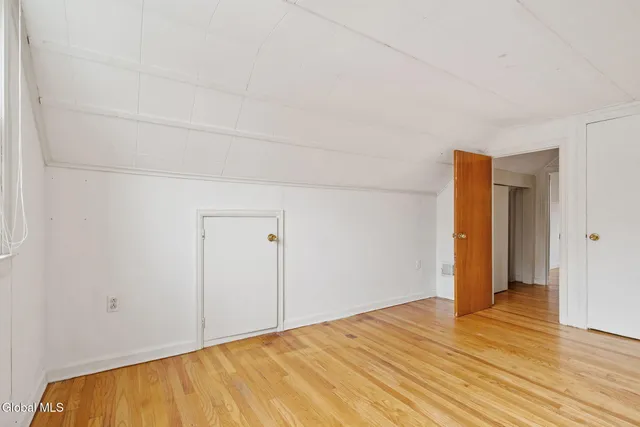 $349,900 | 105 Overlook Avenue, Colonie, NY 12110