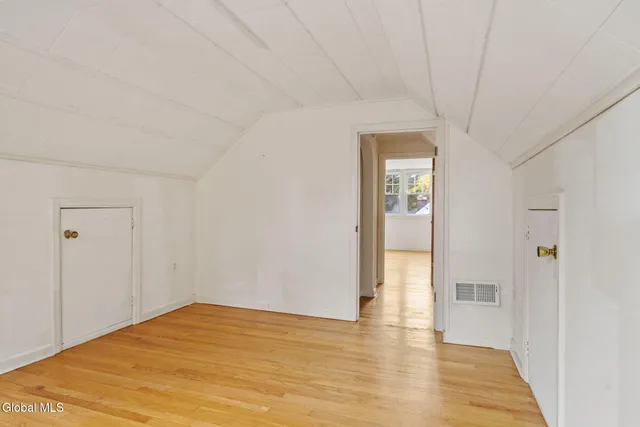 $349,900 | 105 Overlook Avenue, Colonie, NY 12110