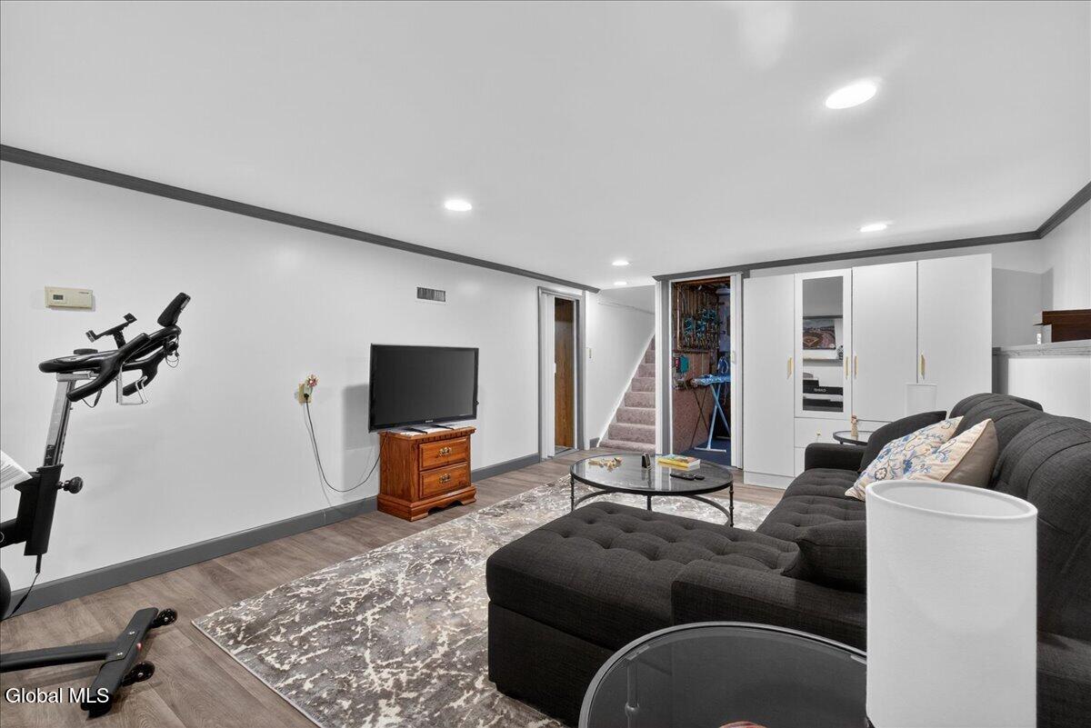 1006 Riggi Avenue Rotterdam, NY 12303 - Photo 23 of 42 18-1006 Riggi Ave-18