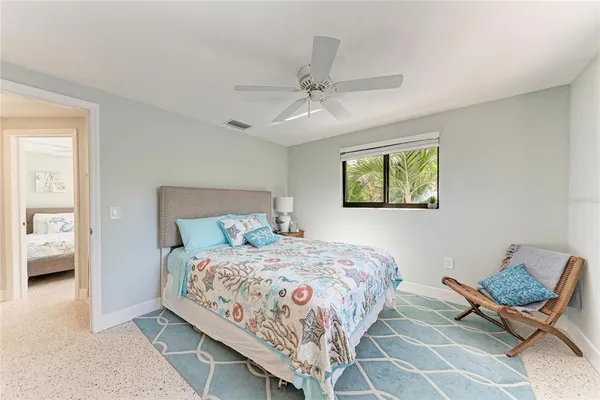 $6,500 | 730 Fox Street, Longboat Key, FL 34228