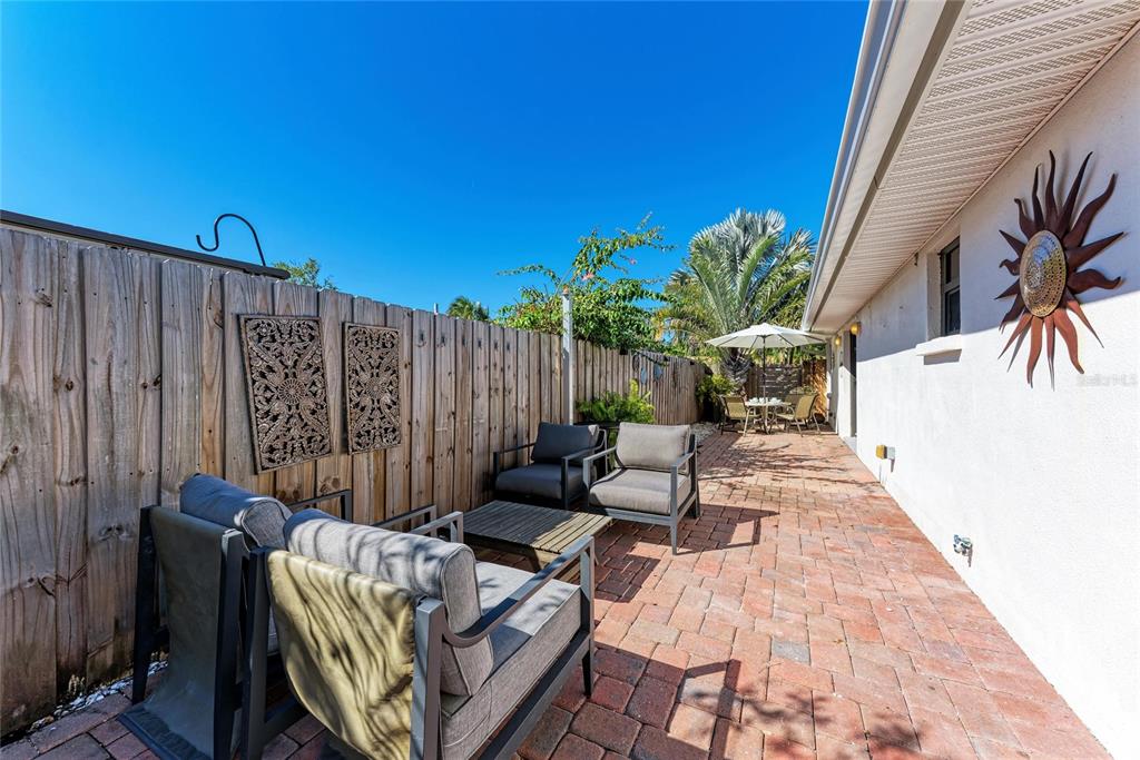 730 Fox Street Longboat Key, FL 34228 - Photo 34 of 40 a view of outdoor space with seating space