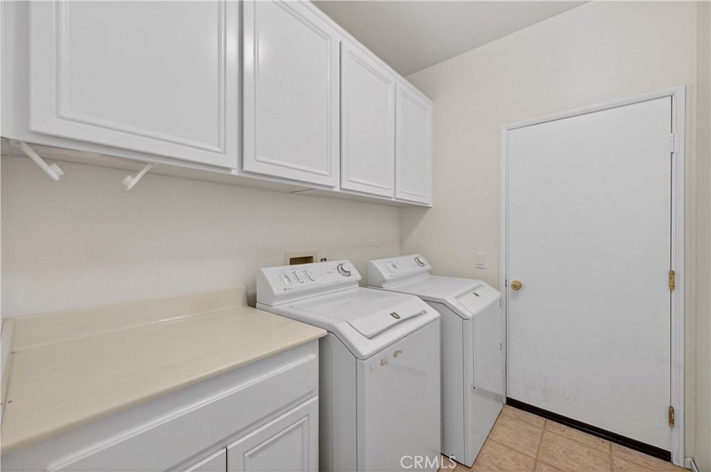 24501 Corte Rojelio Murrieta, CA 92562 - Photo 21 of 34