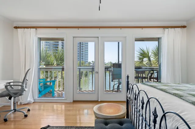 a view of entryway with wooden floor