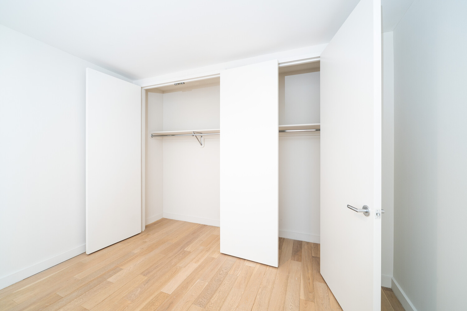 75 Wall Street, Unit 29R Manhattan, NY 10005 - Photo 6 of 20