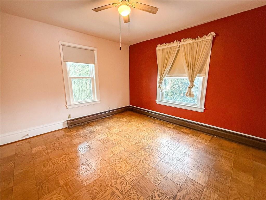 453 East Pearl Street Butler, PA 16001 - Photo 23 of 41