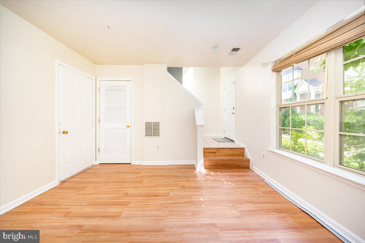 12121 Amber Ridge Circle Germantown, MD 20876 - Photo 12 of 47