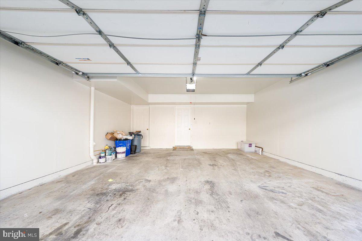 12121 Amber Ridge Circle Germantown, MD 20876 - Photo 13 of 47