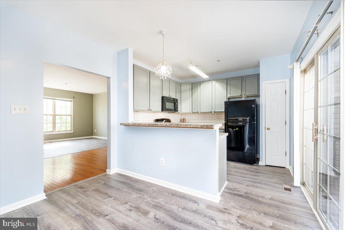 12121 Amber Ridge Circle Germantown, MD 20876 - Photo 8 of 47