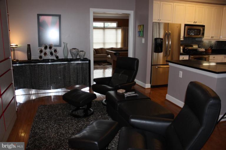 8528 Bells Ridge Terrace Potomac, MD 20854 - Photo 7 of 26 Family Room #3