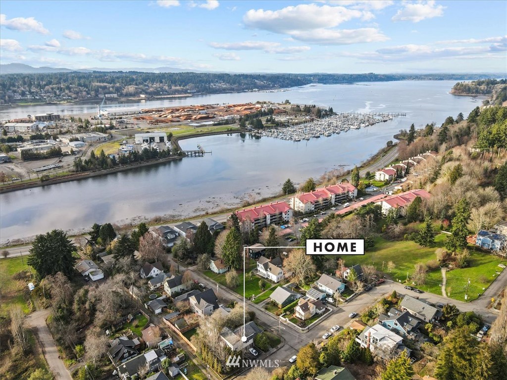 519 Quince Street Northeast Olympia, WA 98506 - Photo 37 of 39 an aerial view of a city
