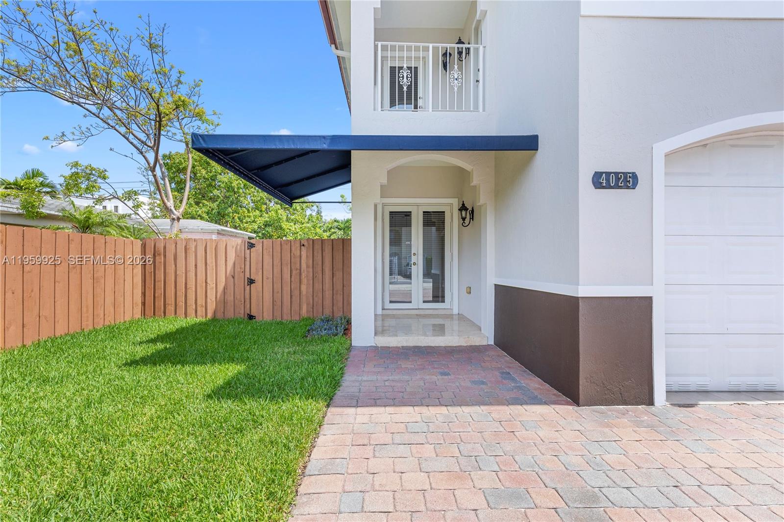 4025 Southwest 10th Street Miami, FL 33134 - Photo 2 of 38 4025