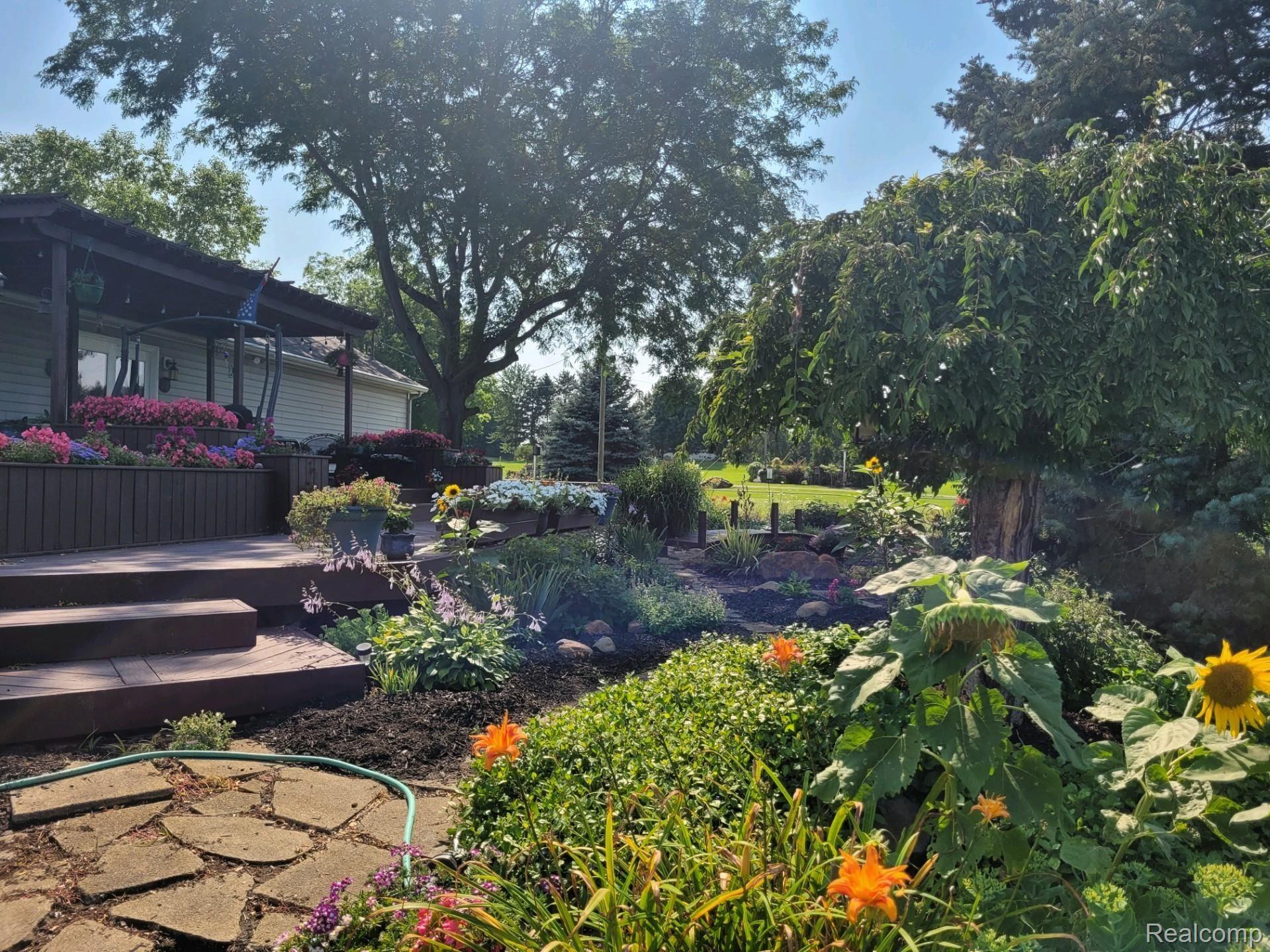 3572 Bowen Road Howell, MI 48855 - Photo 24 of 52 3572 Bowen - Gardens (3).jpg