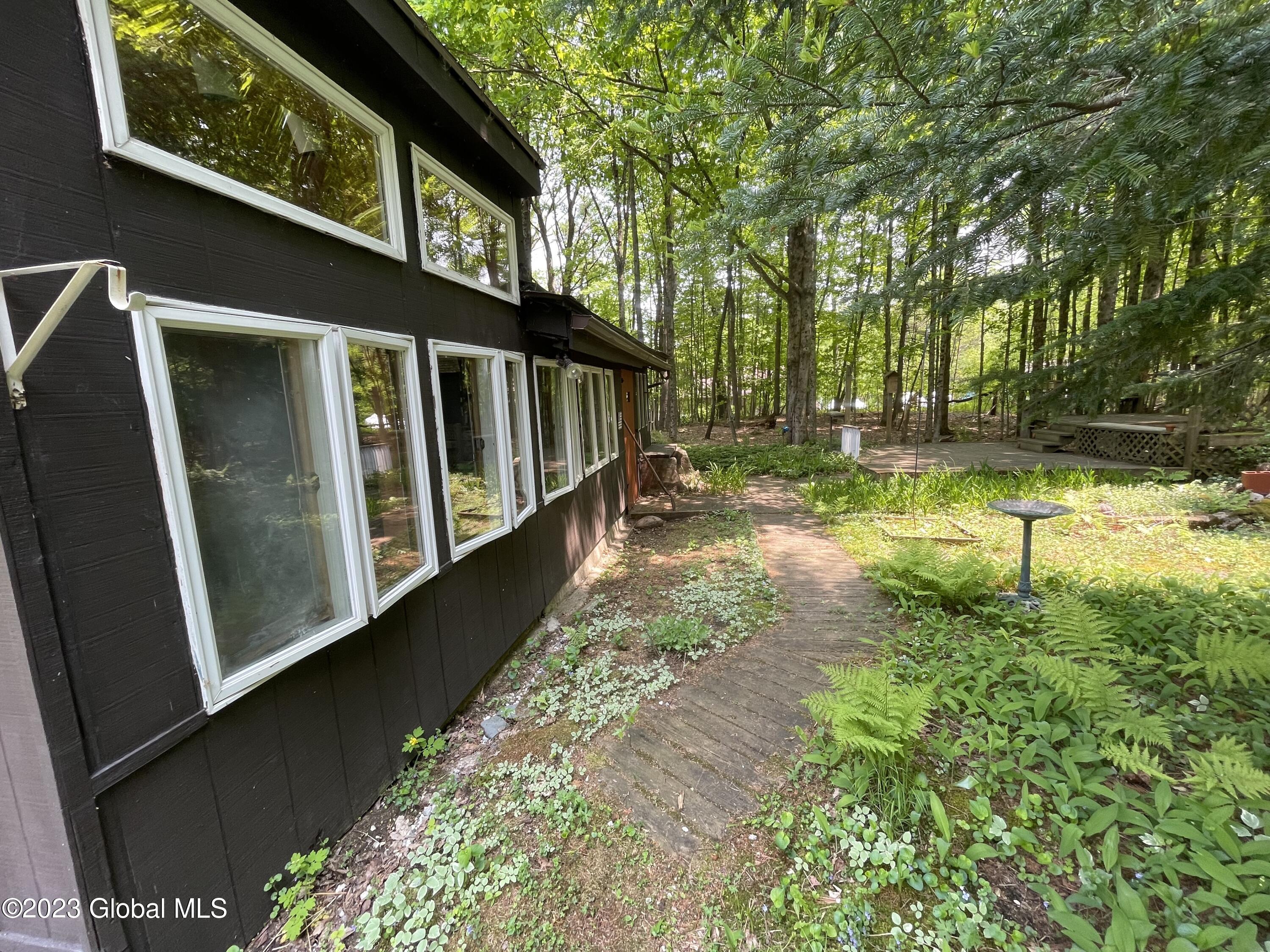 168 Finkle Road Bolton, NY 12814 - Photo 4 of 21 lezukUoTQpKYeBDP38iLYA