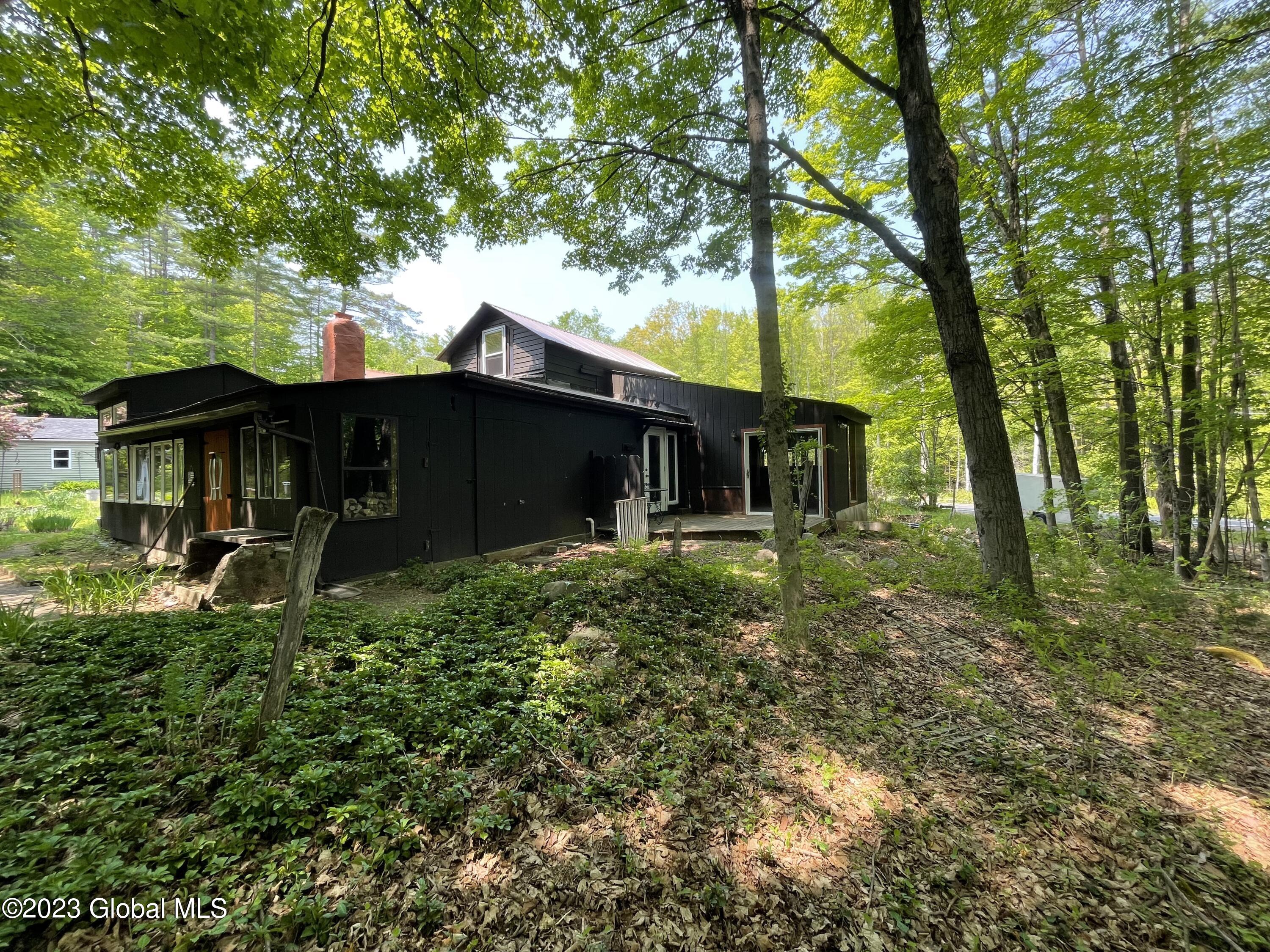 168 Finkle Road Bolton, NY 12814 - Photo 5 of 21 l9OVHA%sRCqfQFNj%HMzqQ